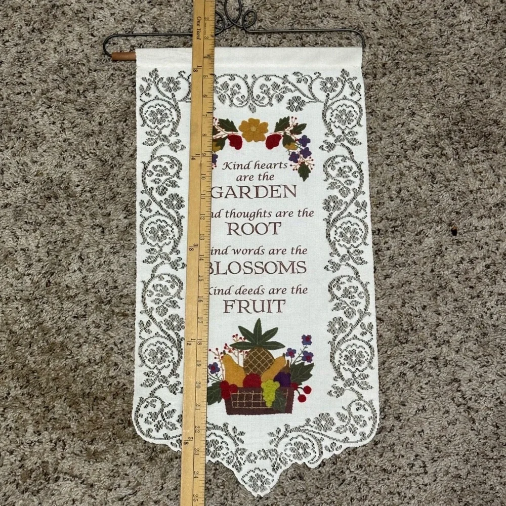 Heritage‎ Lace Wall Hanging Banner White Excellent Garden Poem   Cottage Country